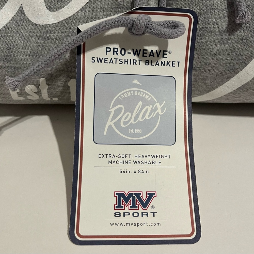 Tommy Bahama Pro-Weave Sweatshirt Blanket (NWT)